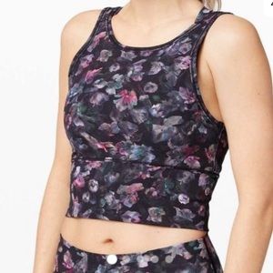Lululemon Power Pivot tank